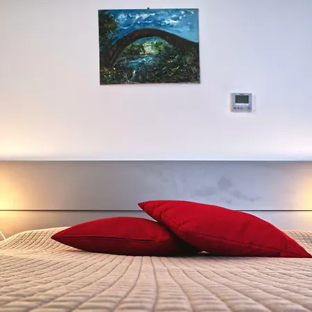 Attico Mutti דירה לואנו